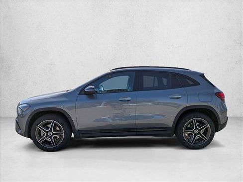 Used 2026 Mercedes-Benz GLA 250 4MATIC image 5