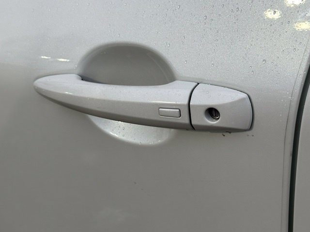 Certified 2023 Nissan Rogue SV AWD/4WD image 12