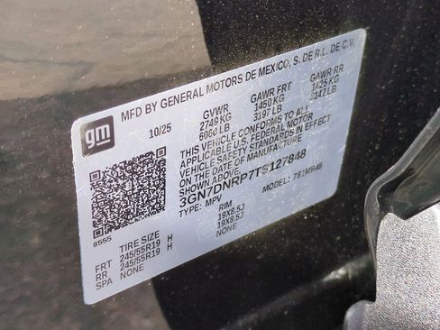 New 2026 Chevrolet Equinox EV LT image 32