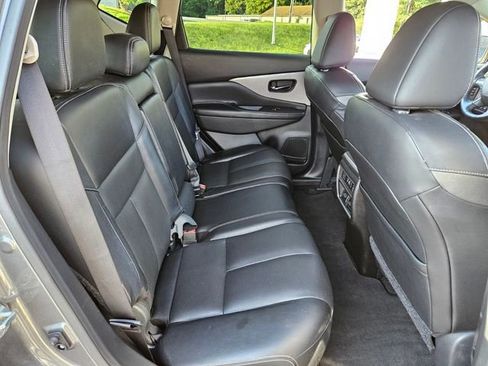 Used 2023 Nissan Murano SL w/ SL Moonroof Package image 15