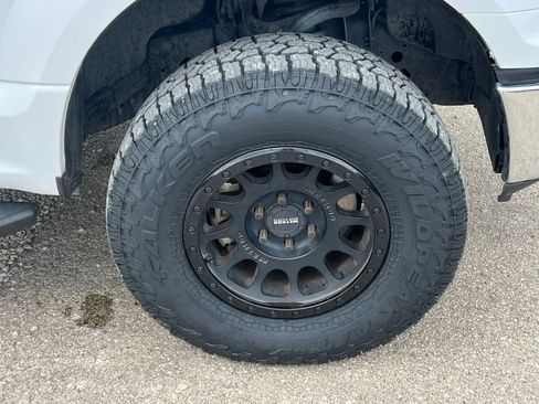 Used 2020 Ford F150 XLT w/ Equipment Group 302A Luxury AWD/4WD image 9
