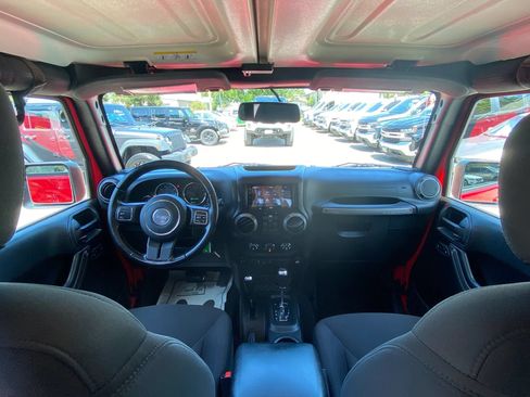 Used 2016 Jeep Wrangler Unlimited Sport w/ Quick Order Package 24S AWD/4WD image 26