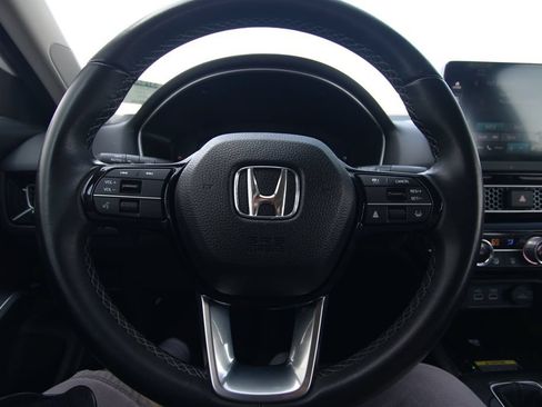 Used 2023 Honda Civic Touring image 21