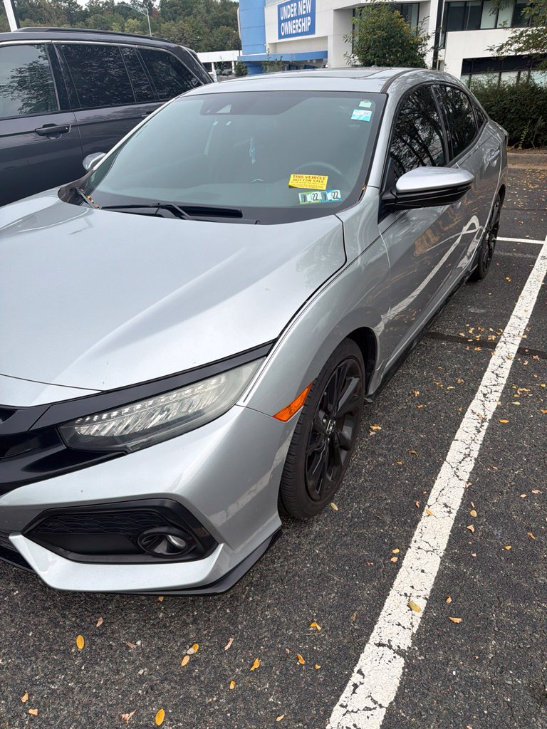 Used 2017 Honda Civic Sport Touring image 2