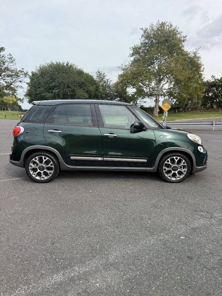 Used 2014 FIAT 500L Trekking w/ Popular Equipment Group FWD image 9
