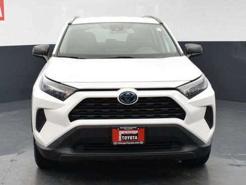 Used 2021 Toyota RAV4 LE AWD/4WD image 7