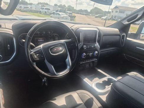 Used 2023 GMC Sierra 3500 SLT w/ SLT Convenience Package AWD/4WD image 8
