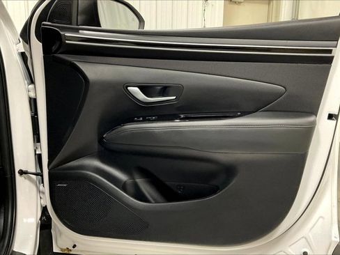 Used 2024 Hyundai Tucson Limited image 24