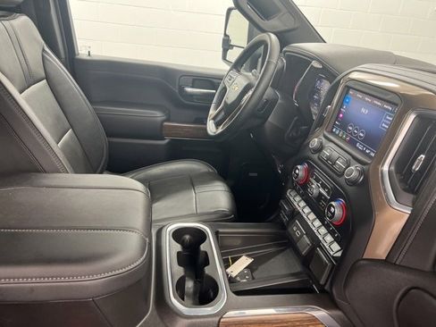 Used 2023 Chevrolet Silverado 3500 High Country w/ Technology Package image 27