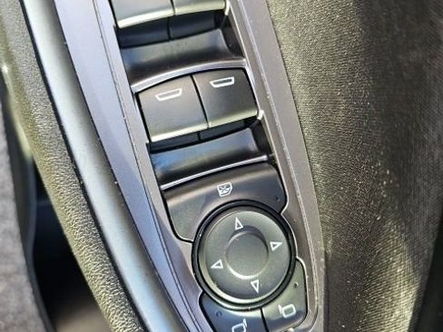 Used 2018 Chevrolet Malibu LS image 32