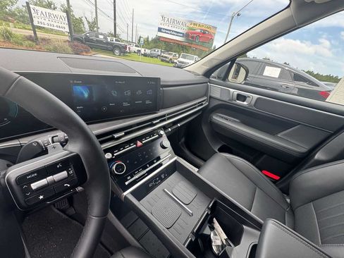 Used 2026 Hyundai Santa Fe SEL FWD image 19