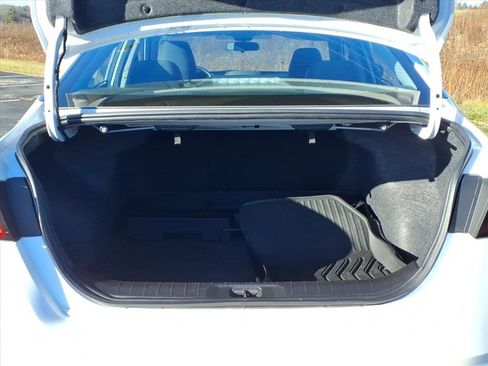 Certified 2024 Nissan Altima 2.5 SV image 9