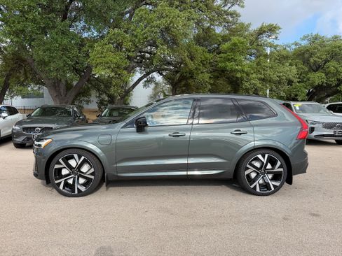 New 2026 Volvo XC60 T8 Ultra w/ Protection Package Premier AWD/4WD image 3