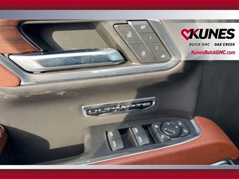 Used 2024 GMC Sierra 1500 Denali Ultimate image 8