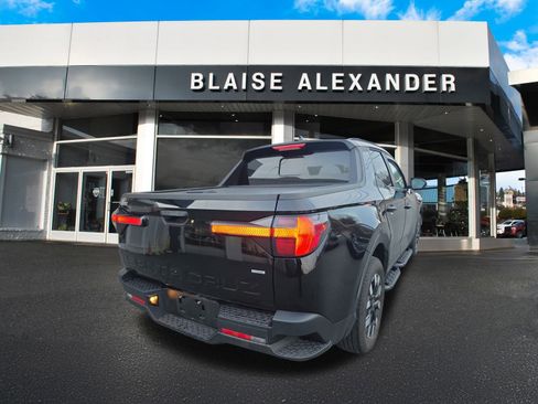 Used 2025 Hyundai Santa Cruz SEL image 5