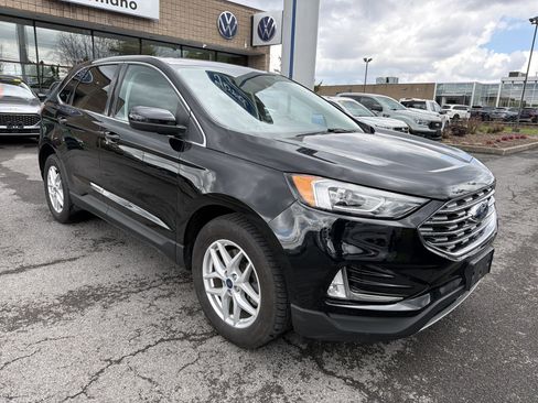Used 2021 Ford Edge SEL w/ Convenience Package AWD/4WD image 2