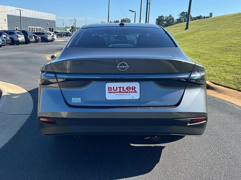 New 2026 Nissan Sentra SV w/ SV Convenience Package FWD image 5