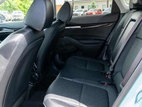 Used 2024 Kia Seltos EX AWD/4WD image 11