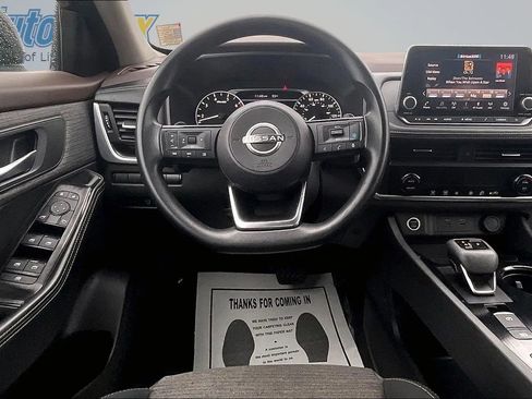 Used 2023 Nissan Rogue SV FWD image 12