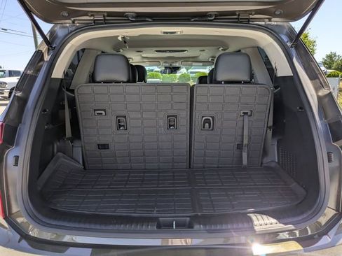 Used 2024 Kia Telluride S w/ S Sunroof Package FWD image 14