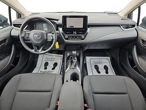 Used 2024 Toyota Corolla LE FWD image 13