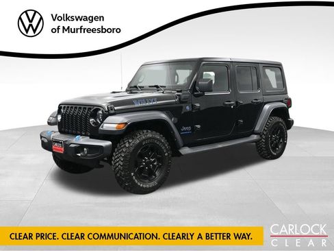 Used 2023 Jeep Wrangler Unlimited w/ Cold Weather Group AWD/4WD image 1