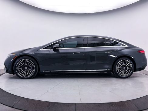 Used 2023 Mercedes-Benz EQS 580 4MATIC Sedan image 39