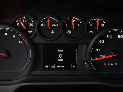 Used 2023 Chevrolet Silverado 1500 Custom AWD/4WD image 12