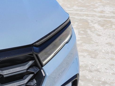Certified 2025 Honda Pilot Sport image 11