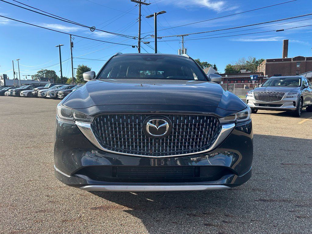 Used 2024 MAZDA CX-5 Signature AWD/4WD image 2