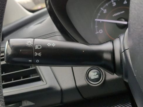 Certified 2023 Subaru Crosstrek 2.0i image 27