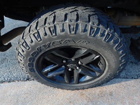 Used 2022 Chevrolet Silverado 1500 Custom Trail Boss w/ Safety Confidence Package image 8