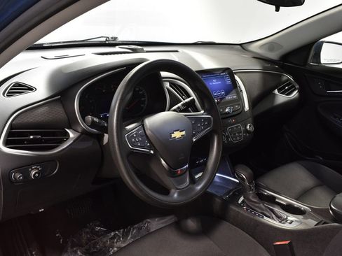 Used 2024 Chevrolet Malibu LT image 11