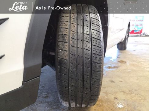 Used 2017 Toyota Highlander Plus image 25