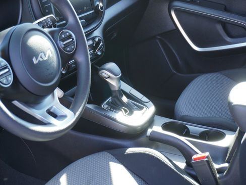 Used 2023 Kia Soul LX w/ Option Group 015 image 18