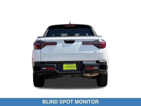 Used 2025 Hyundai Santa Cruz SEL AWD/4WD image 6