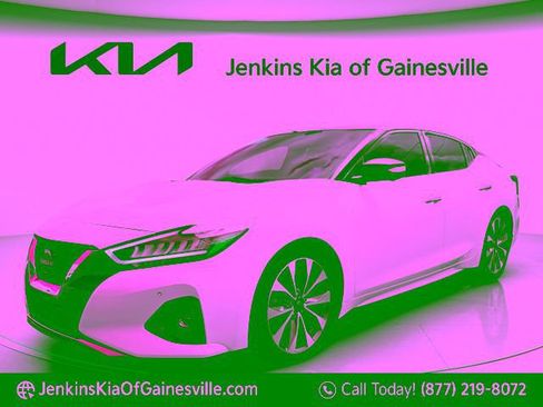 Used 2023 Nissan Maxima Platinum w/ Sport Mat Group FWD image 11