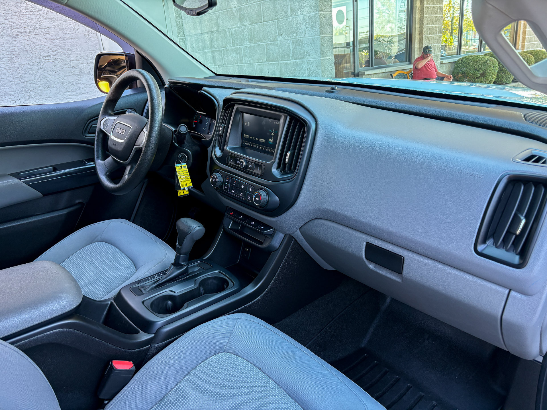 Used 2017 GMC Canyon 4x4 Extended Cab image 19