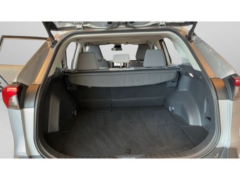 Certified 2025 Toyota RAV4 XLE w/ Convenience Package FWD image 37
