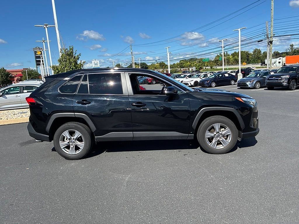 Certified 2025 Toyota RAV4 XLE AWD/4WD image 6