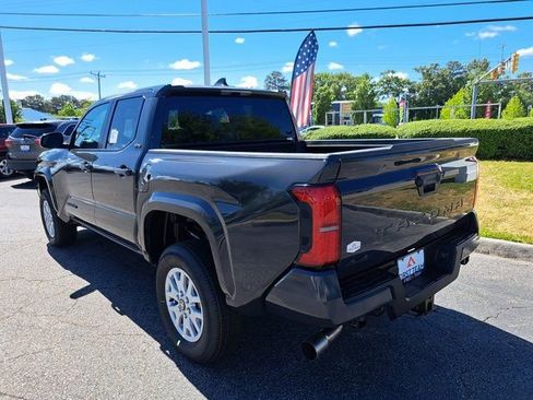 New 2026 Toyota Tacoma SR5 AWD/4WD image 8