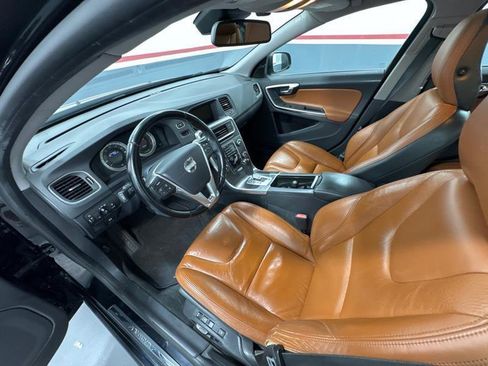 Used 2012 Volvo S60 T5 FWD image 10