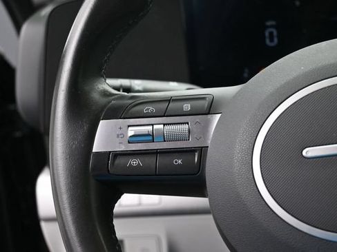 Used 2024 Hyundai Kona SEL AWD/4WD image 16