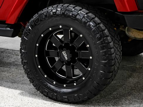 Used 2014 Jeep Wrangler Sahara w/ Connectivity Group image 51