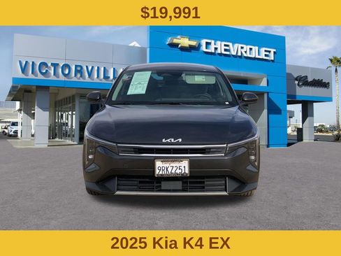 Used 2025 Kia K4 EX image 2