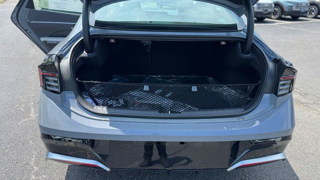 New 2026 Hyundai Sonata SEL FWD image 19