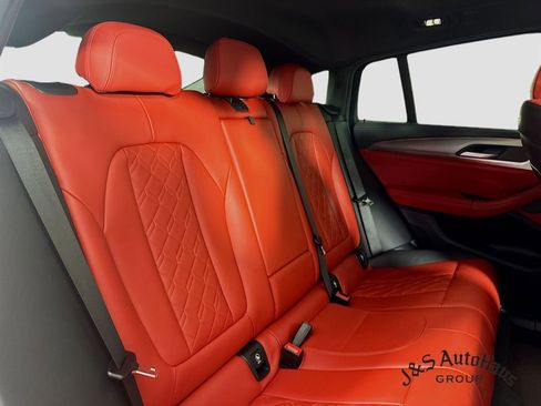 Used 2019 BMW X4 M40i w/ Executive Package image 34