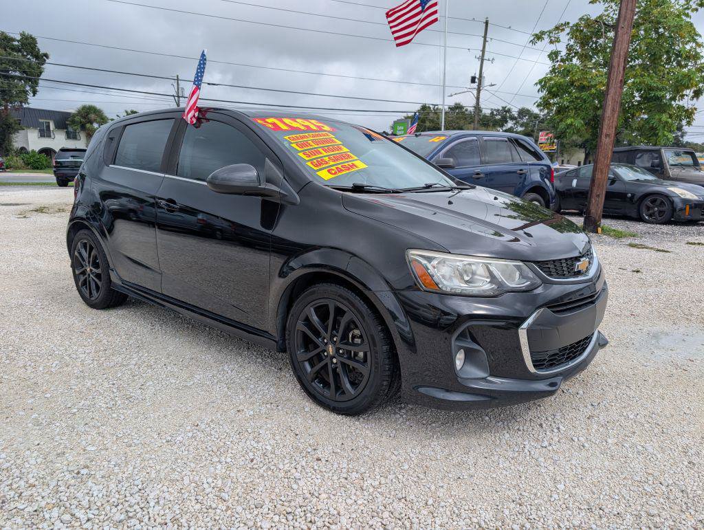 Used 2017 Chevrolet Sonic Premier FWD image 1