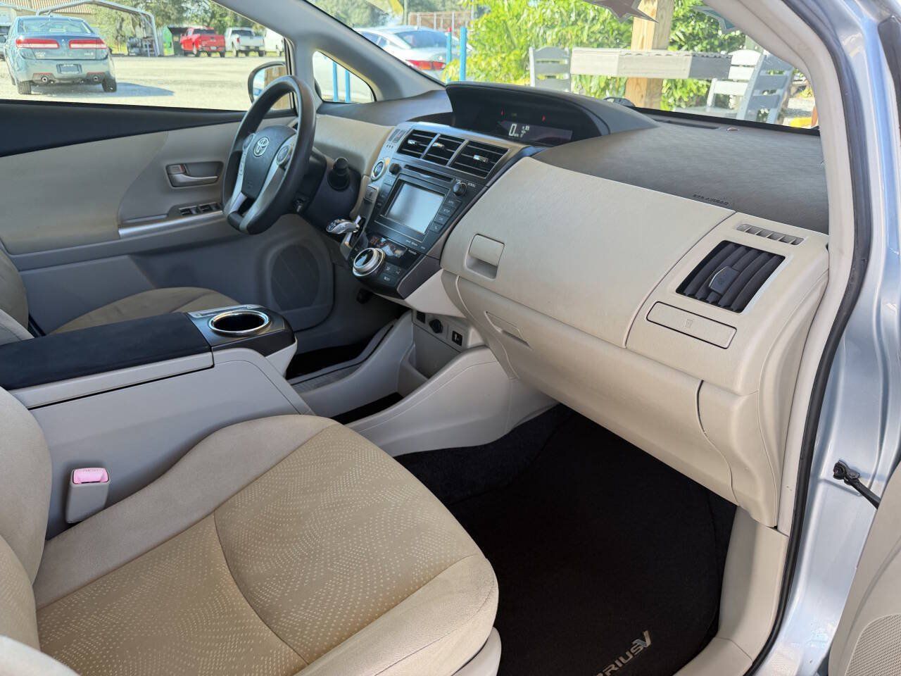 Used 2013 Toyota Prius V Three FWD image 13