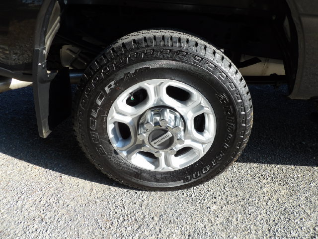 Used 2025 Ford F250 XLT w/ FX4 Off-Road Package AWD/4WD image 10